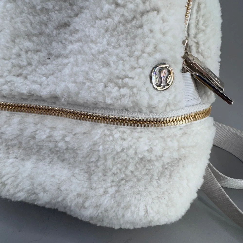 Lululemon City Adventurer Nano Backpack O/S White Fleece Sherpa Cozy Athleisure